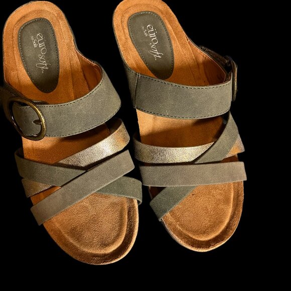 Euro Soft size 9.5 velcro closure never worn - Picture 4 of 6